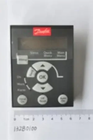 Authentic Danfoss 132B0100 VLT Control Panel LCP 11 w/o potmeter